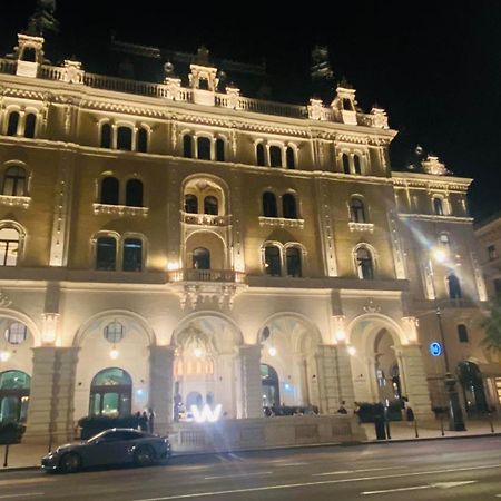 Budapest Perla Luxory 1. 外观 照片