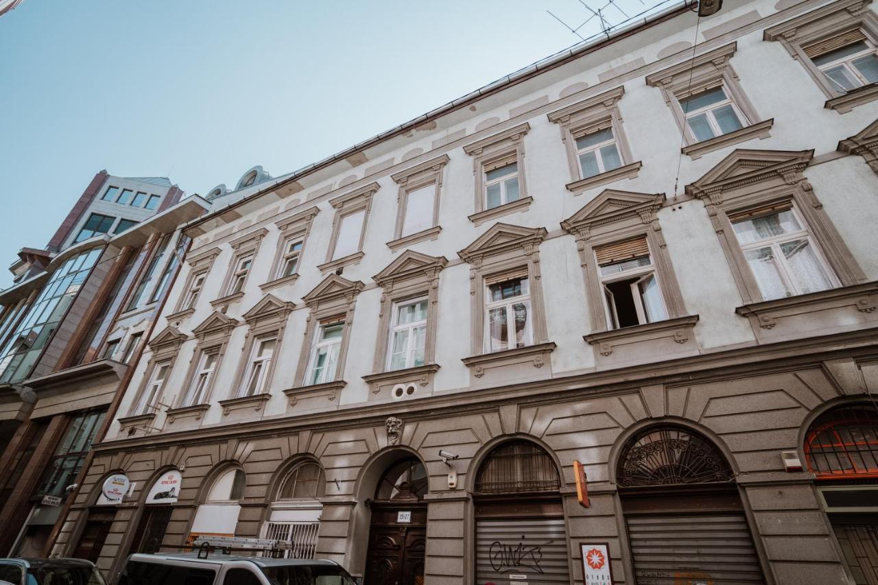 Budapest Perla Luxory 1. 外观 照片