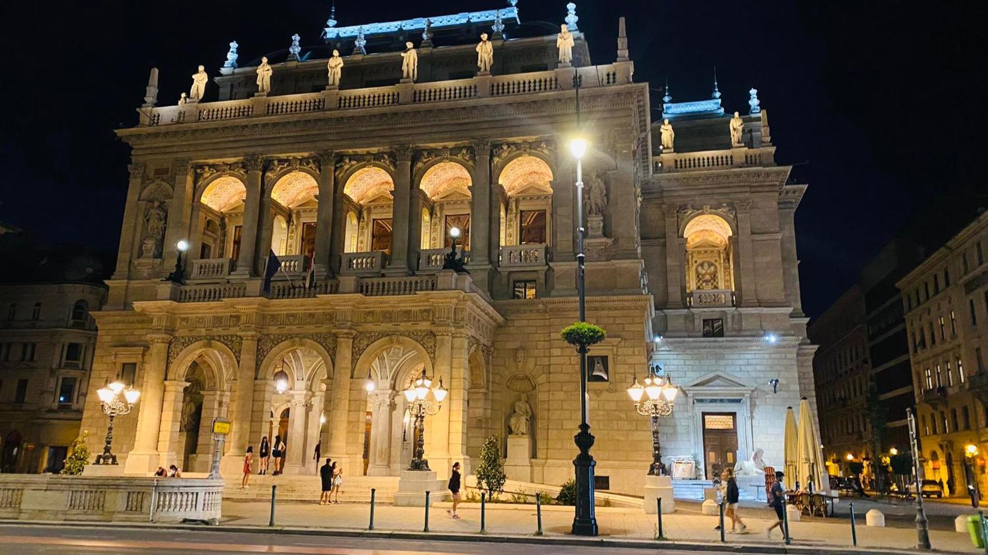 Budapest Perla Luxory 1. 外观 照片
